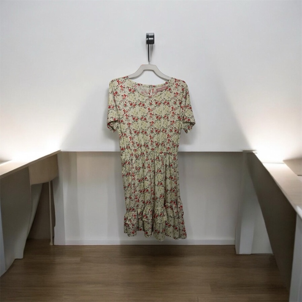 Cream and Pink Midi Sundress with Bateau Neckline and Short Sleeves
